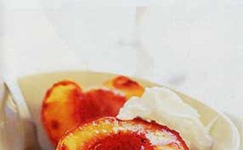 Broiled Peaches with Crème Fraîche