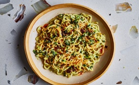Ginger-Scallion Ramen Noodles