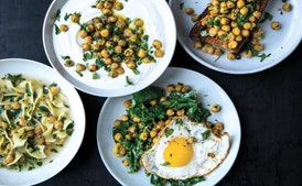 Air Fryer Crispy Herbed Chickpeas