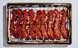 Oven-Baked Sheet-Pan Bacon